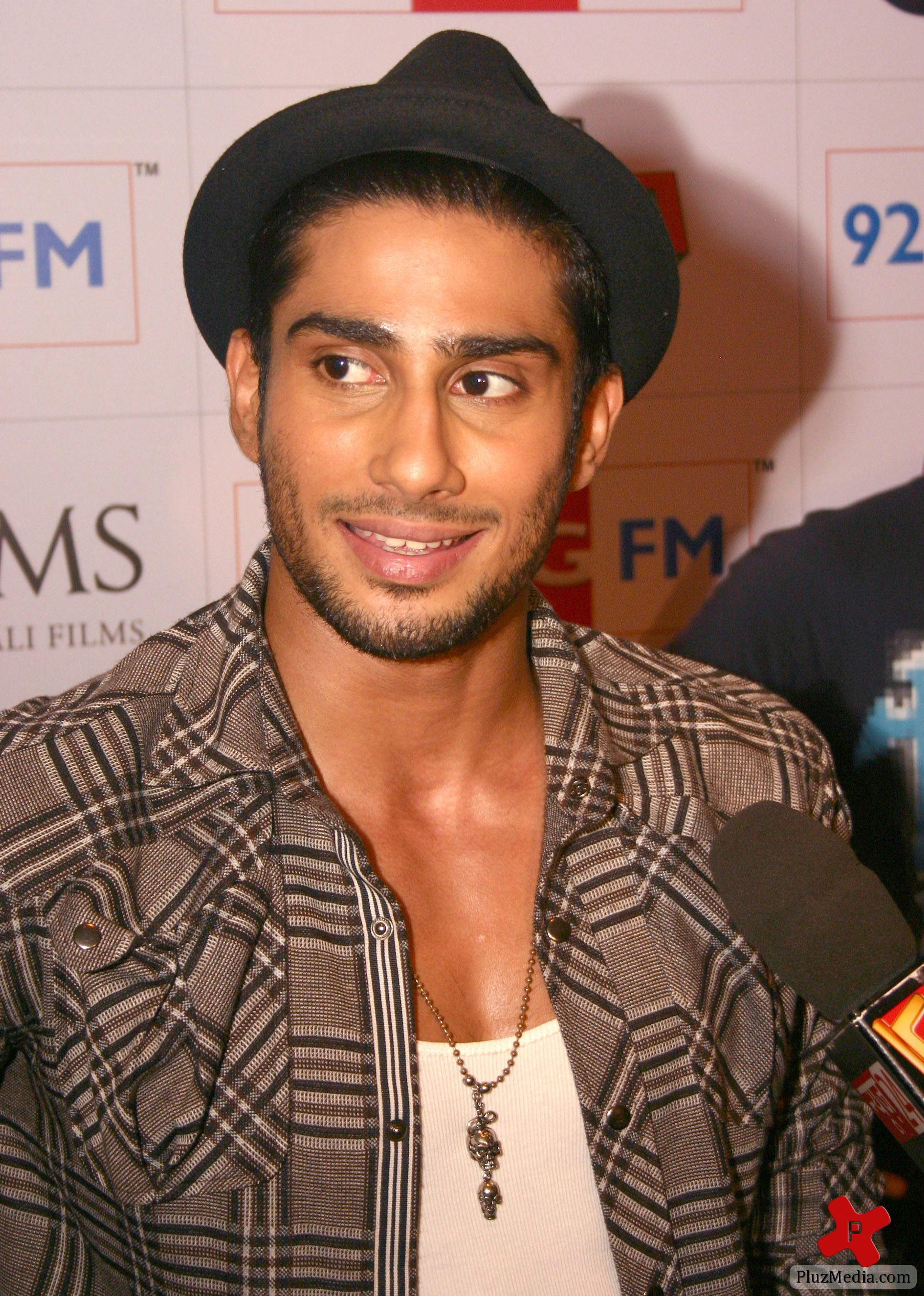 Prateik Babbar at DLF Mall to promote 'My Friend Pinto' pictures | Picture 79940